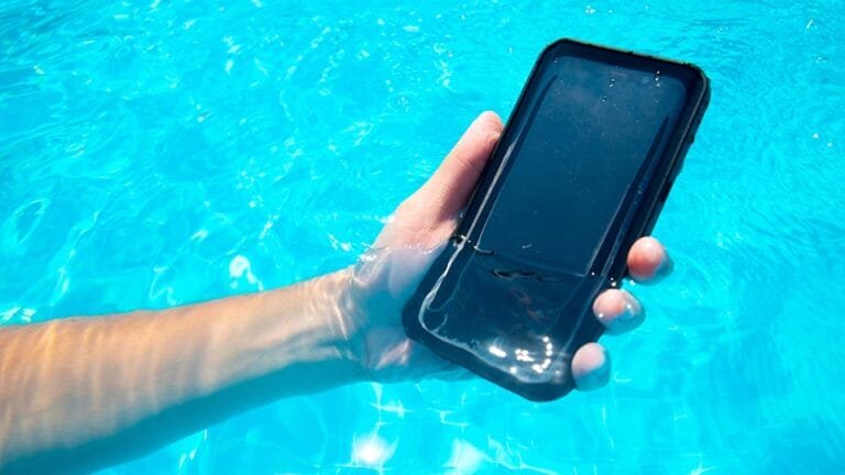 11 Best Waterproof Smartphones in 2023